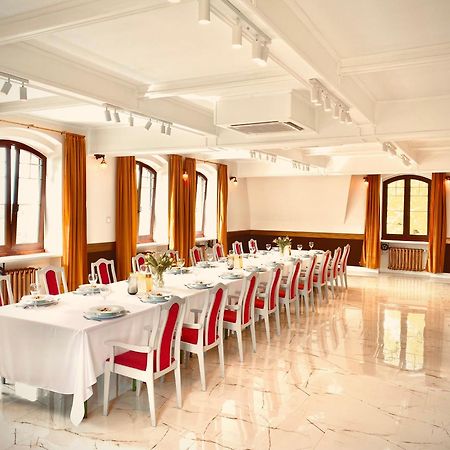 Hotel Palac W Myslecinku Μπίντγκοστς Εξωτερικό φωτογραφία