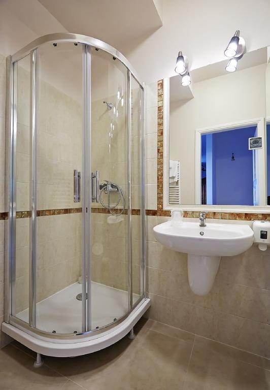 Hotel Palac W Myslecinku Μπίντγκοστς Δωμάτιο φωτογραφία