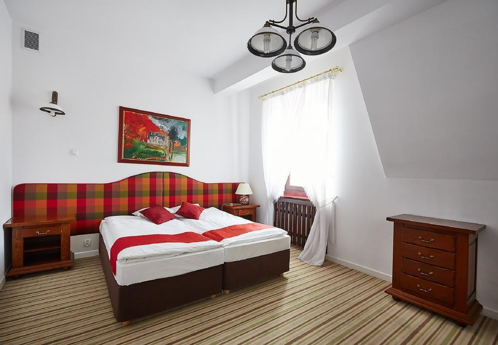 Hotel Palac W Myslecinku Μπίντγκοστς Δωμάτιο φωτογραφία
